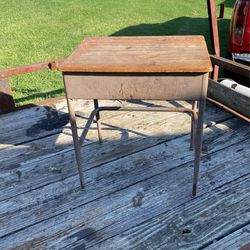 Authentic  STUDENT SCHOOL DESK