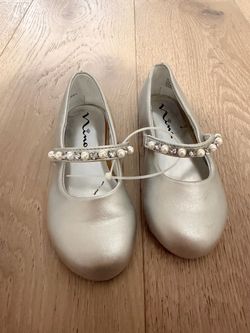 Nina Girls Silver Mary Jane Dress Shoes