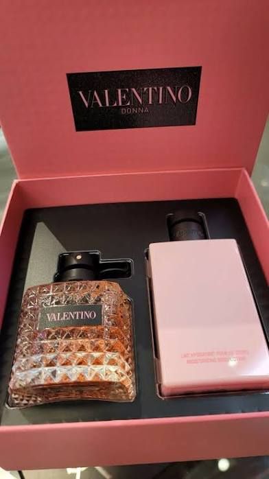 Valentino Donna Born In Roma By Valentino Eau De Toillete