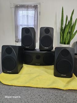Surround Speakers 