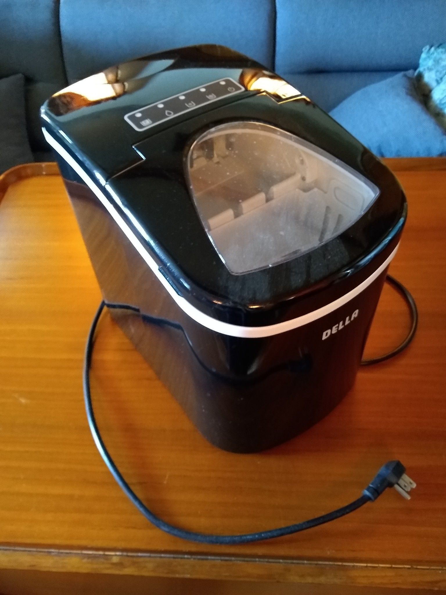 Della Portable Ice Maker Machine