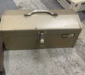 Vintage Handi Craft Metal Toolbox‼️