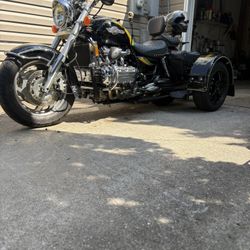 Honda Valkyrie With Trike Kit For Trade 
