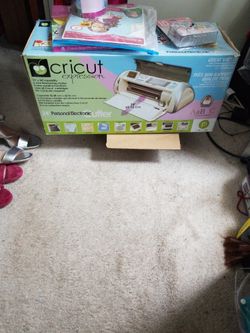 Cricut Expression 24" Personal Cutter