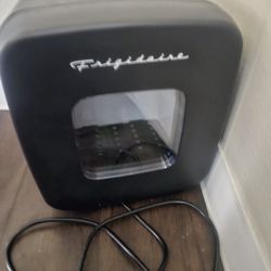 Mini Frigidaire Like New $20