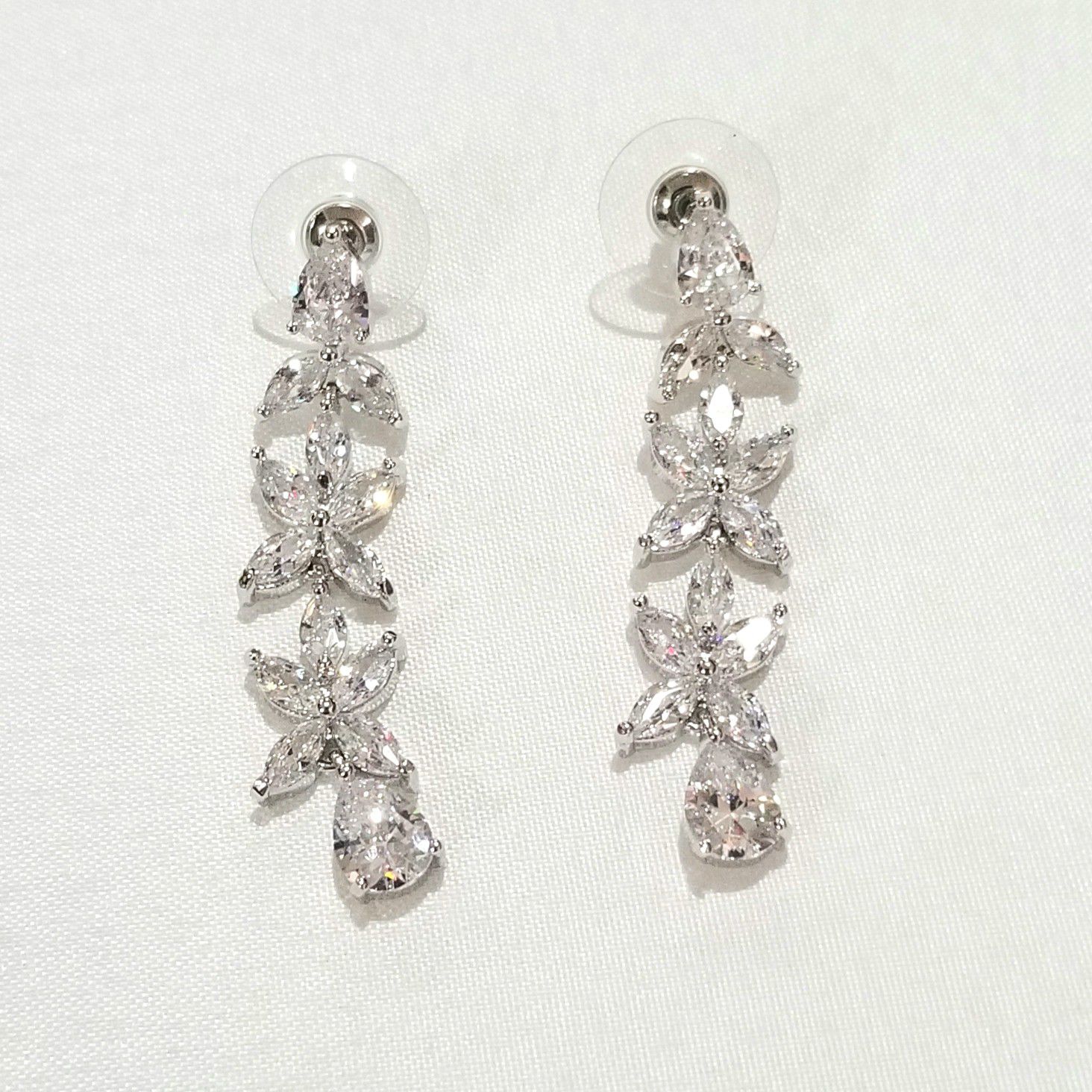 Cz diamond flower earrings drops dangle