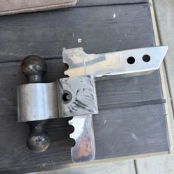 Rapid Truck Hitch (Missing Pin)