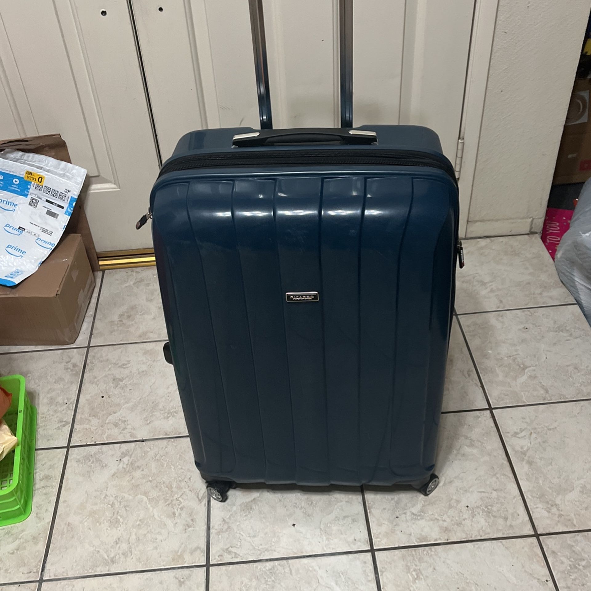 26 Inches Ricardo Check In Luggage 