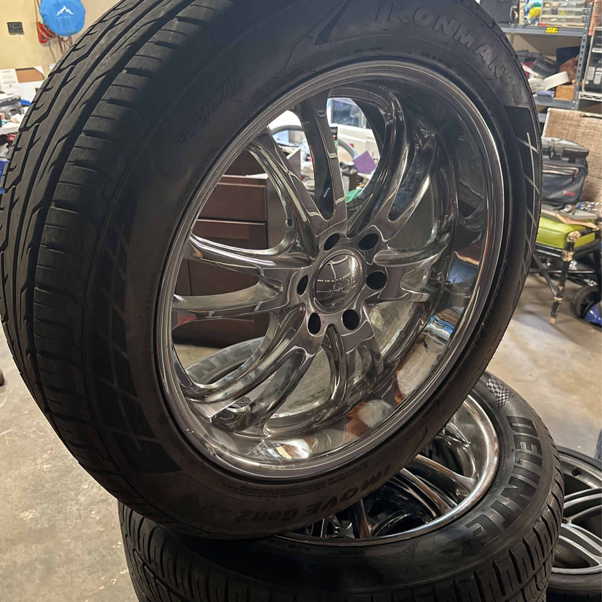 Chevy Silverado Boss Wheels