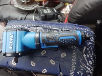 Air impact angle wrench Kobalt