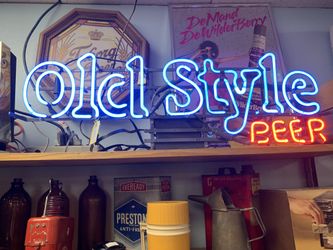 Vintage Old Style Beer Neon Sign
