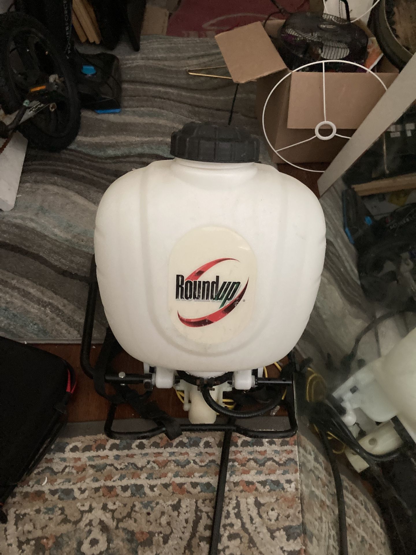 Roundup Backpack Sprayer