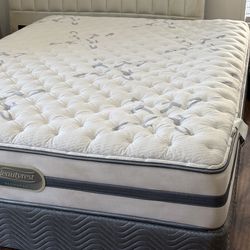 USED QUEEN SIZE BEAUTYREST MATTRESS WITH BOX SPRINGS DELIVERY 🚚 AVAILABLE