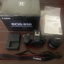 Canon EOS R50