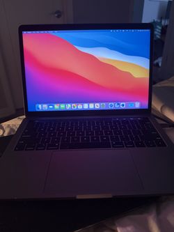 MacBook Pro 13" (2019), 2.4GHz Quad-Core i5, 8GB RAM, 256GB SSD