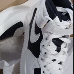 Nike Air Force 1 '07 Mid Panda