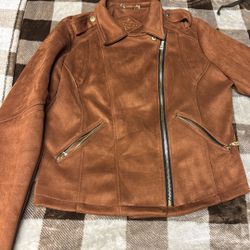 Women’s Zip Up Jacket