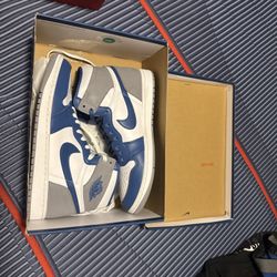Jordan 1 Retro High OG True Blue Size 10