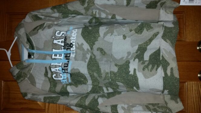 Cabelias hoodies new with tags size 2x
