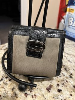 Authentic Gucci Wallet 
