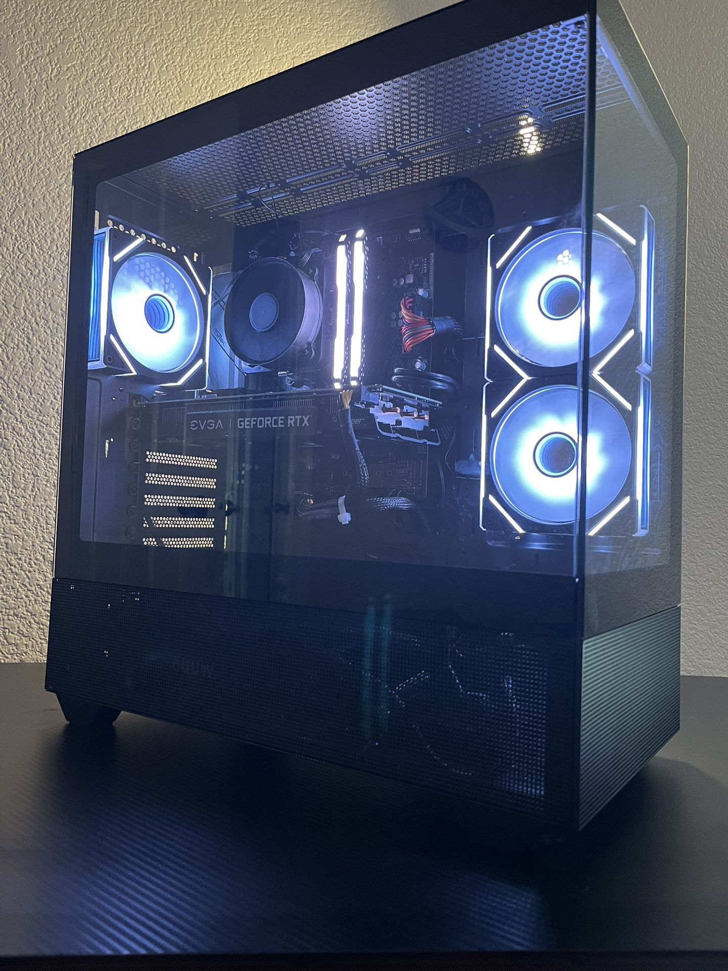 Powerful Gaming PC- Ryzen 5 3600, Rtx 2060 super $650 OBO