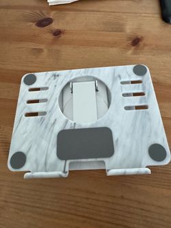 Pristine Screen Rotating Acrylic Tablet Stand