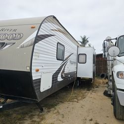 2015 Wildwood Travel Trailer