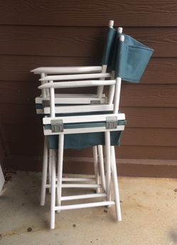Set of foldable directors chairs