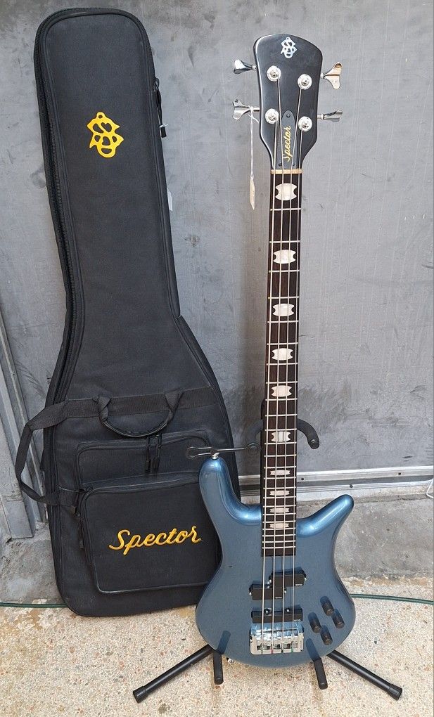 SPECTOR EURO 4 BASS GUITAR 