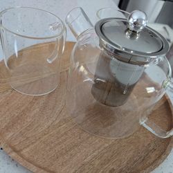 H& M Home Glass Tea Set