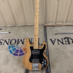 1983 Peavy T40 Bass Guitar