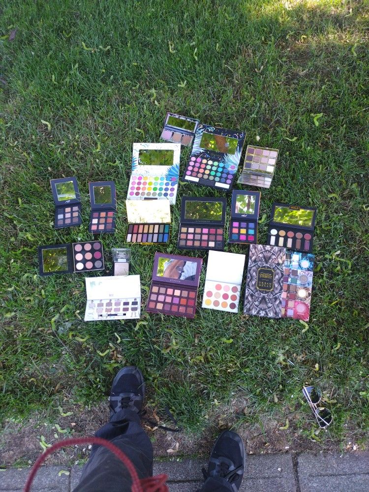 Make Up