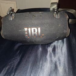 Jbl Xtreme 4 Blue Tooth Speaker 