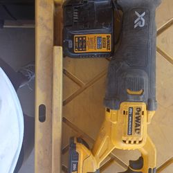 DEWALT 20V MAX XR Brushless Cordless Reciprocating Saw