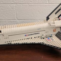 LEGO Space Shuttle Discovery