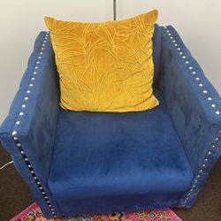 Low Profile Living Room Set