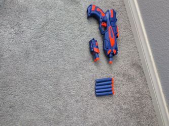 Hand Nerf gun