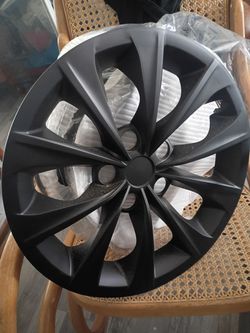 2015-2017 Toyota Camry Hybrid Wheel Hubcaps