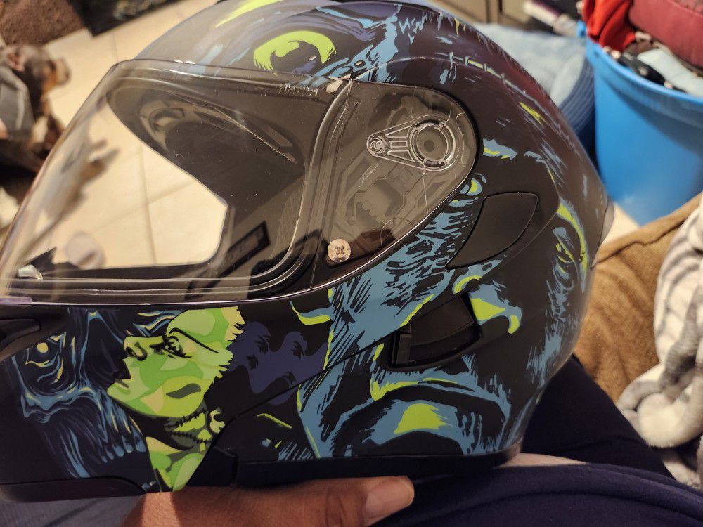 Motorcycle Helmet Medium