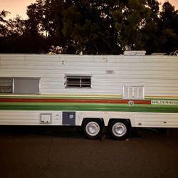 Wilderness Trailer 1800 OBO NEED GONE ASAP