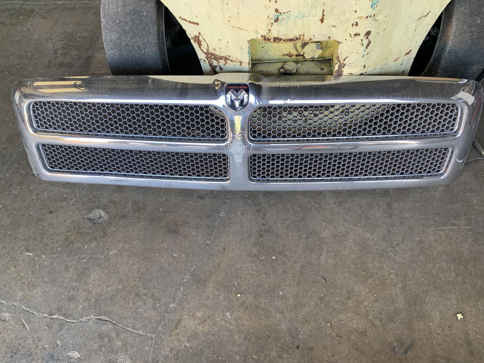 Dodge Grill