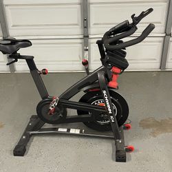 Schwinn IC4 Bike