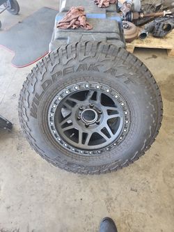 Method Rim And Wildpeak Tire