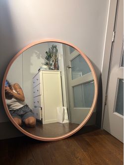 Medium circle mirror