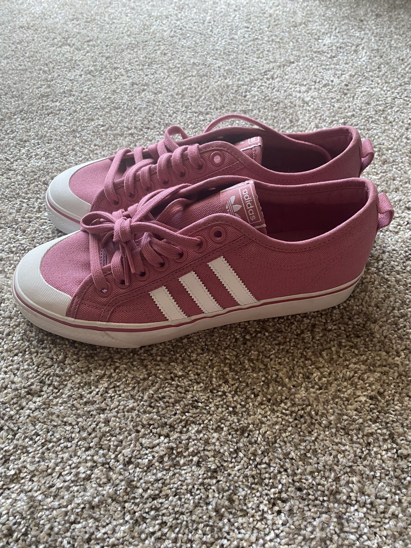 Adidas Tennis Shoes