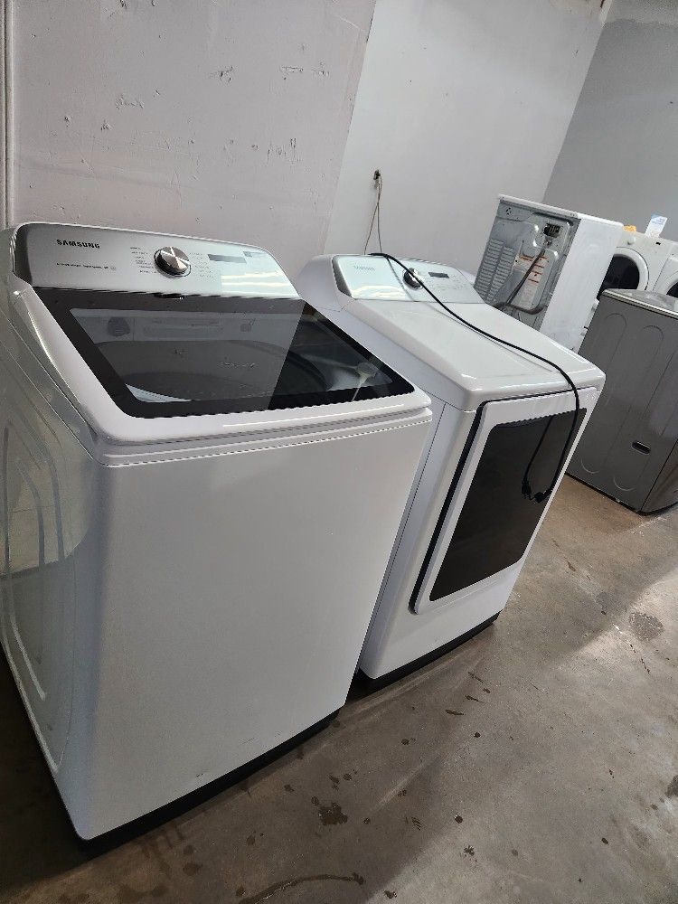 Samsung SET Steam Washer And Dryer LARGE