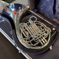 Holton Farkas H179 Double French Horn