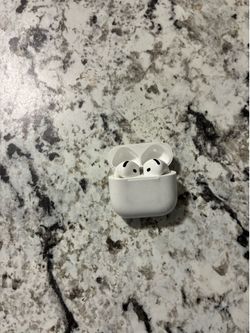AirPods Gen 4
