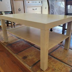 Light Oak Coffee Table 
