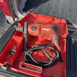 Hilti UH650 Drill